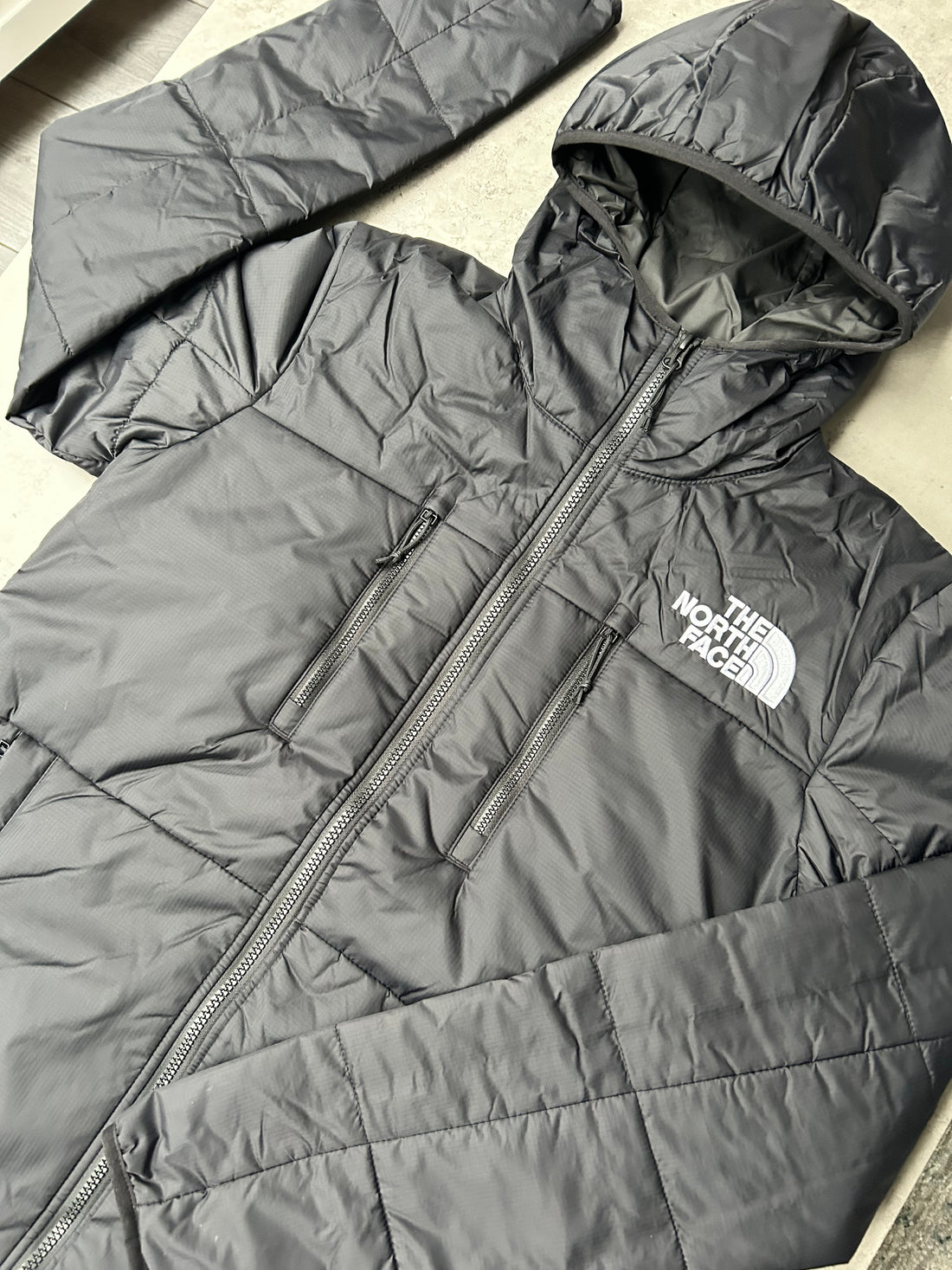 THE NORTH FACE NYLON PUFFER JACKET - BLACK