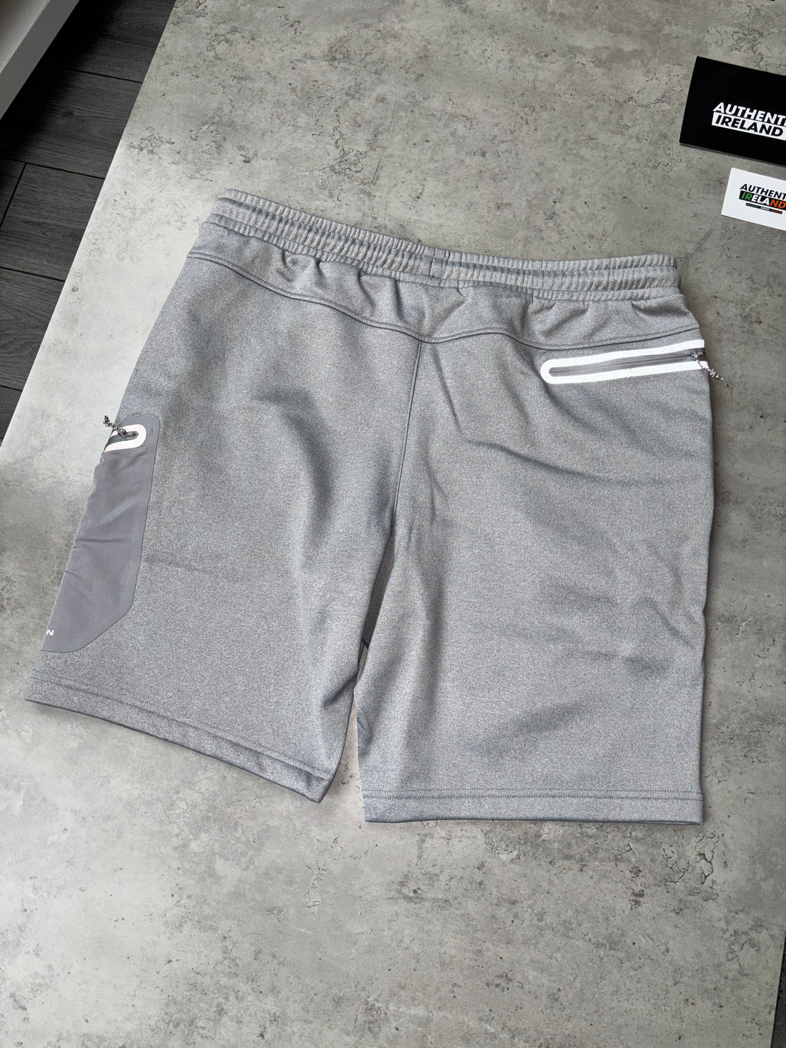 MONTERRAIN SPEED SHORT - GREY