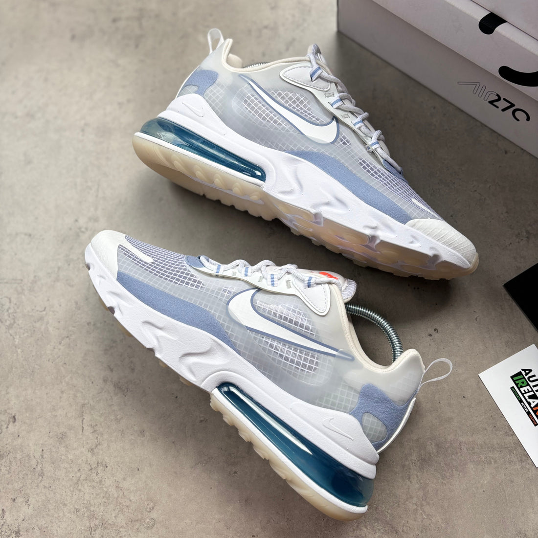 NIKE AIR MAX 270 REACT RUNNER - ICE BLUE