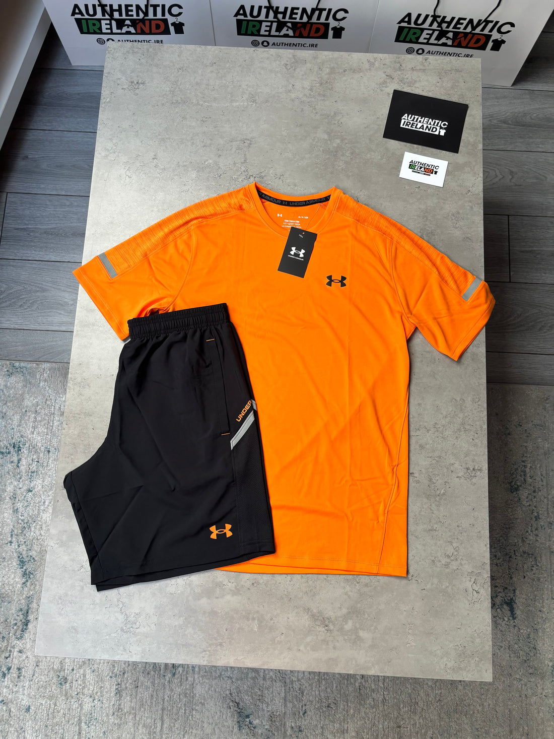 UNDER ARMOUR TECH 3-PIECE SET - BLACK/ORANGE