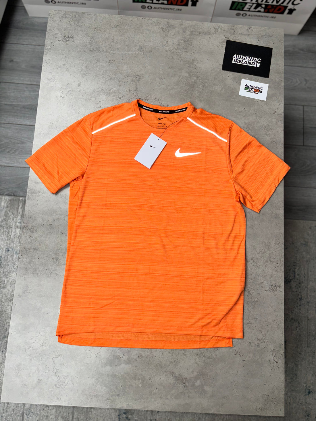 NIKE MILER 1.0 T-SHIRT - ORANGE PEEL