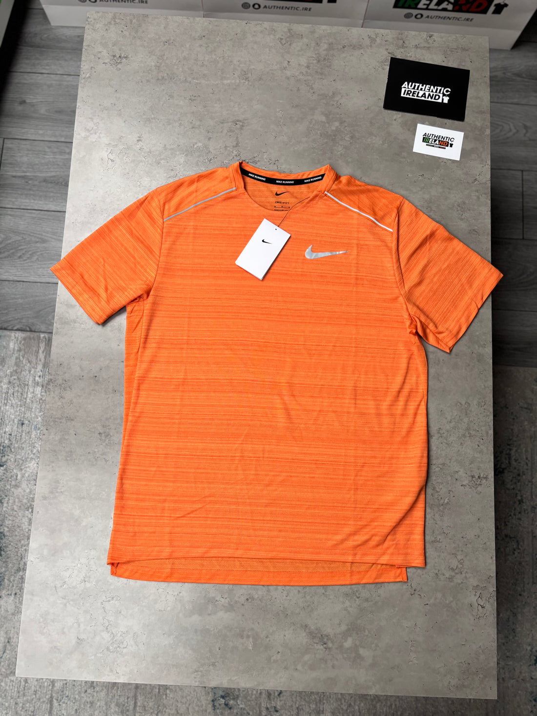 NIKE MILER 1.0 T-SHIRT - ORANGE PEEL