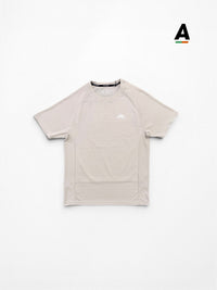 TRAILBERG CLOUD SS26 T-SHIRT - PEBBLESTONE