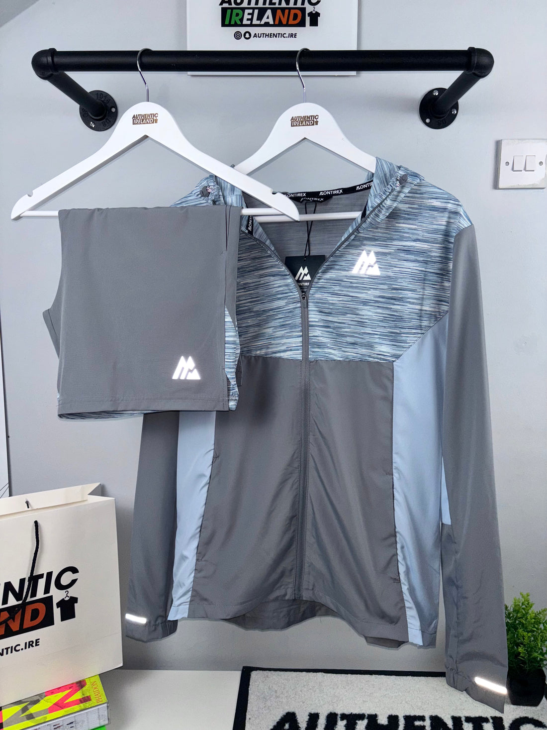 MONTIREX TRAIL WINDRUNNER SET - SKY BLUE/GREY