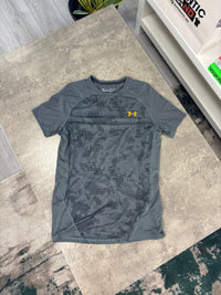 UNDER ARMOUR CAMO T-SHIRT - GREY/ORANGE