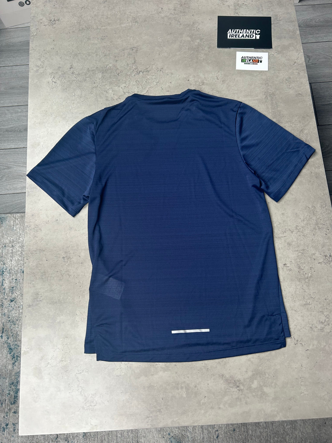 NIKE MILER 1.0 T-SHIRT - MIDNIGHT NAVY