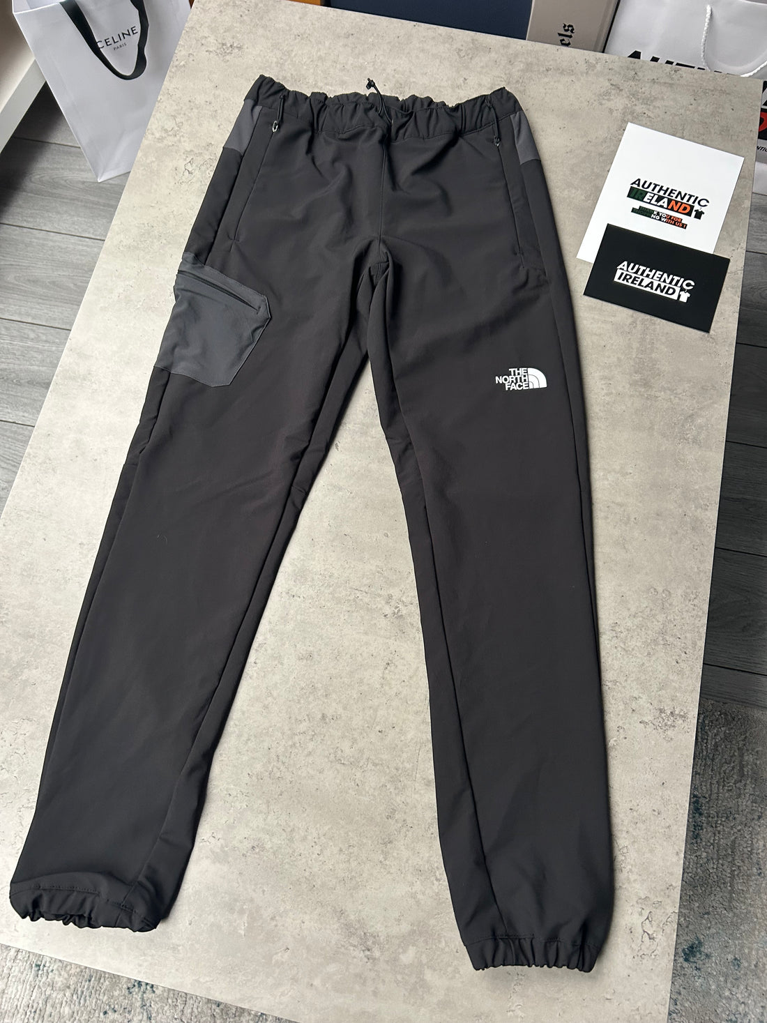 THE NORTH FACE HYRBID THERMA TRACKSUIT - BLACK