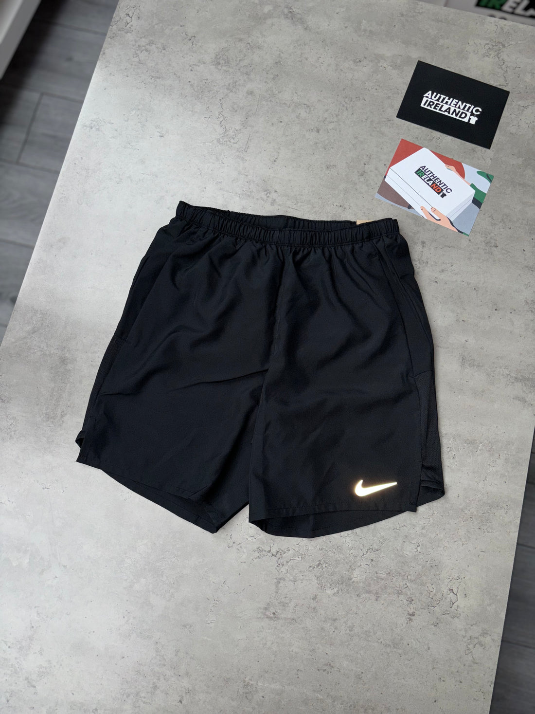 NIKE CHALLENGER SHORT 1.0 - BLACK