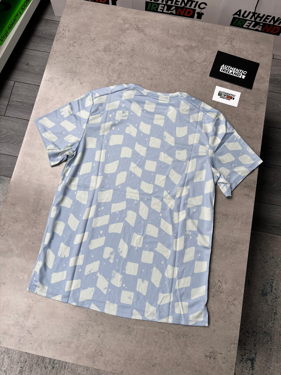 NIKE MILER 1.0 PATTERN T-SHIRT - COBALT BLISS