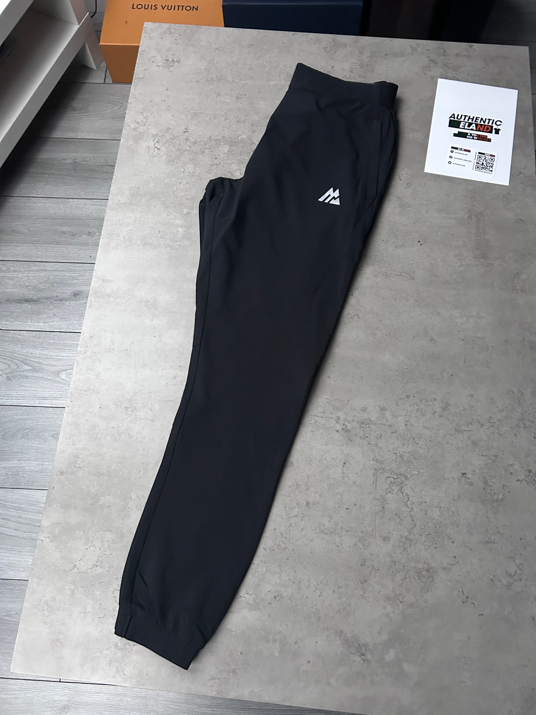 MONTIREX SHIFT TECH TRACKSUIT - BLACK