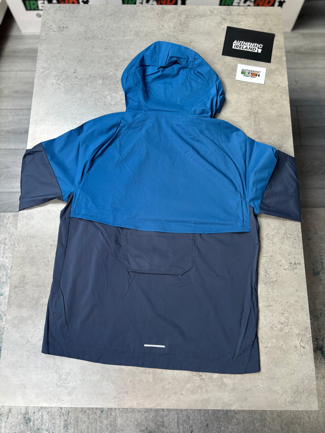 NIKE UV WINDRUNNER JACKET - BLUE/NAVY – Authentic Ireland