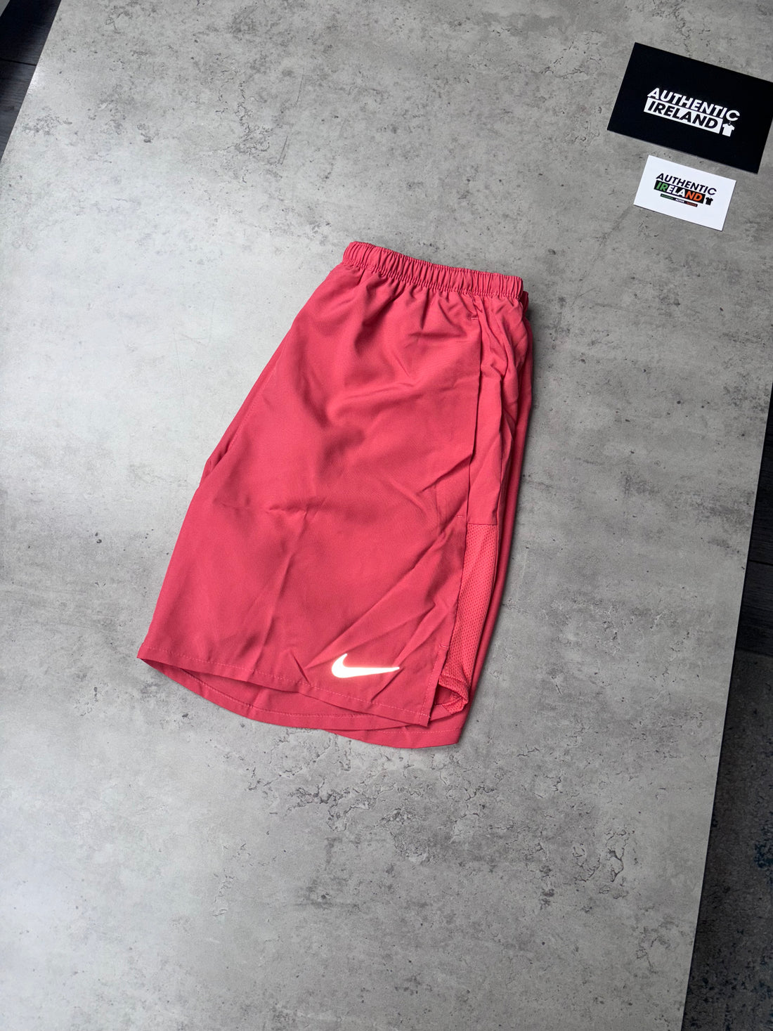 NIKE MILER 1.0 SET - ADOBE RED (CHALLENGER SHORTS)