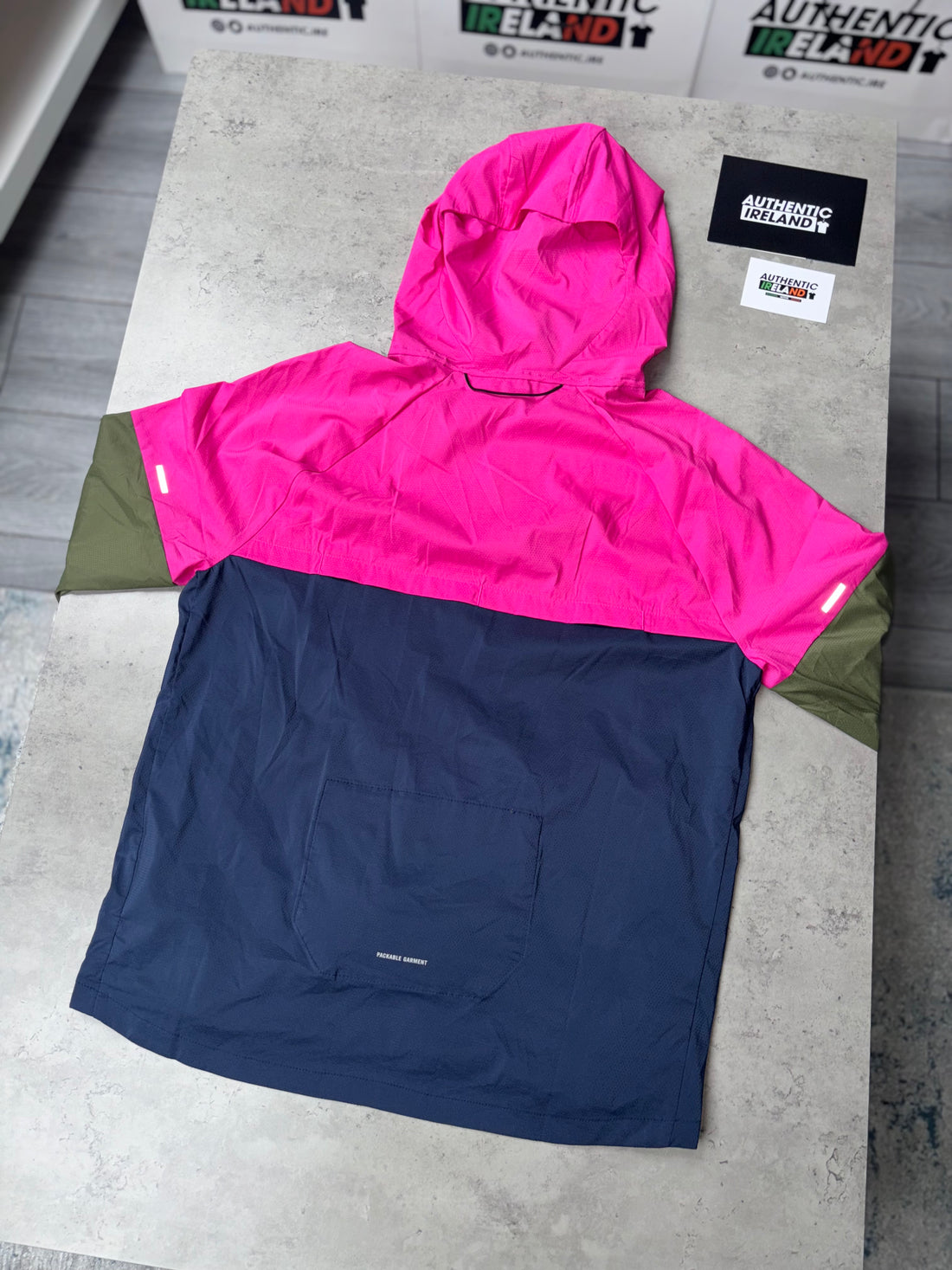 NIKE UV WINDRUNNER JACKET - PINK/NAVY/KHAKI