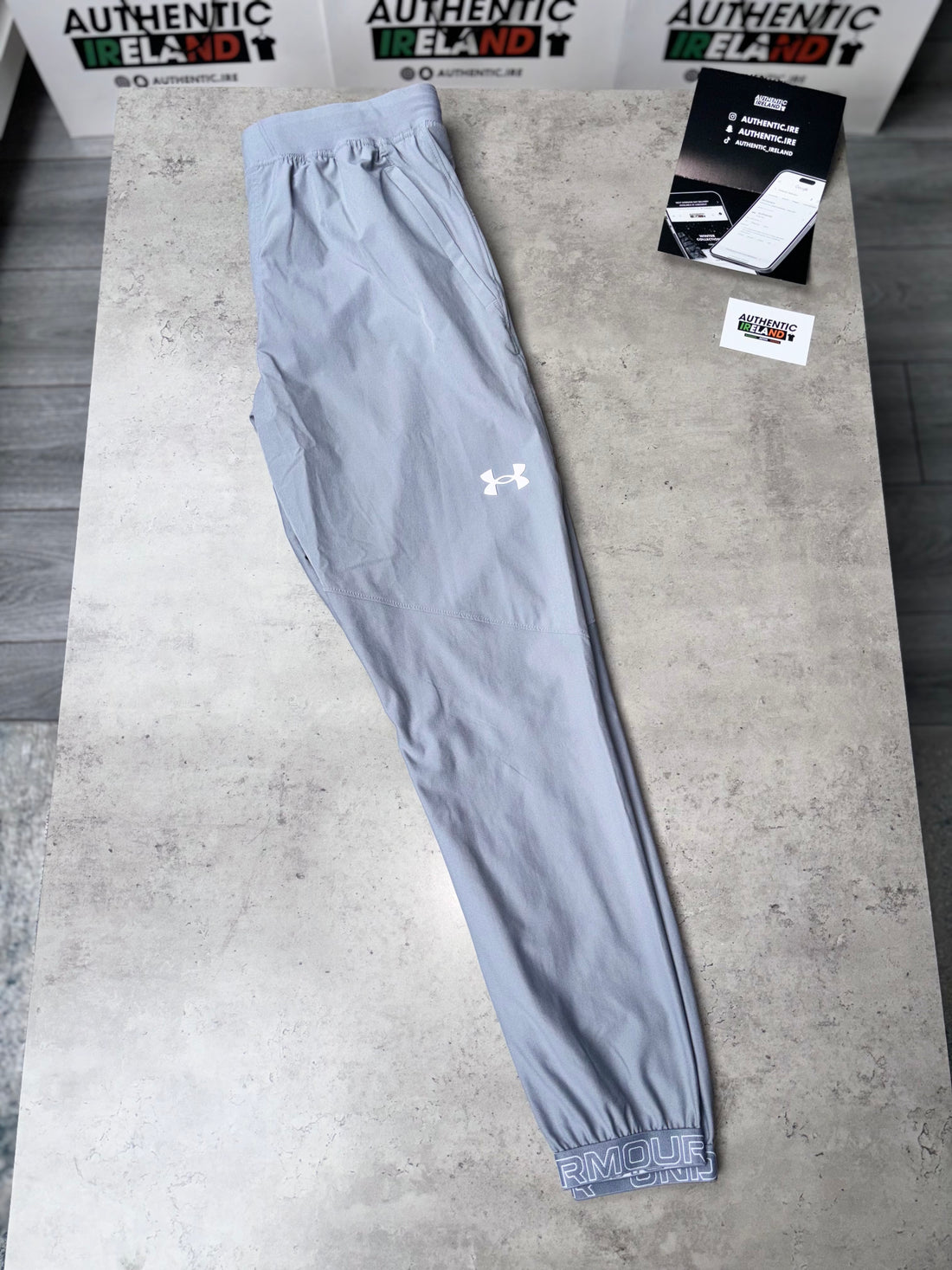 UNDER ARMOUR TWO-TONE TRACKSUIT - BABY BLUE/GREY