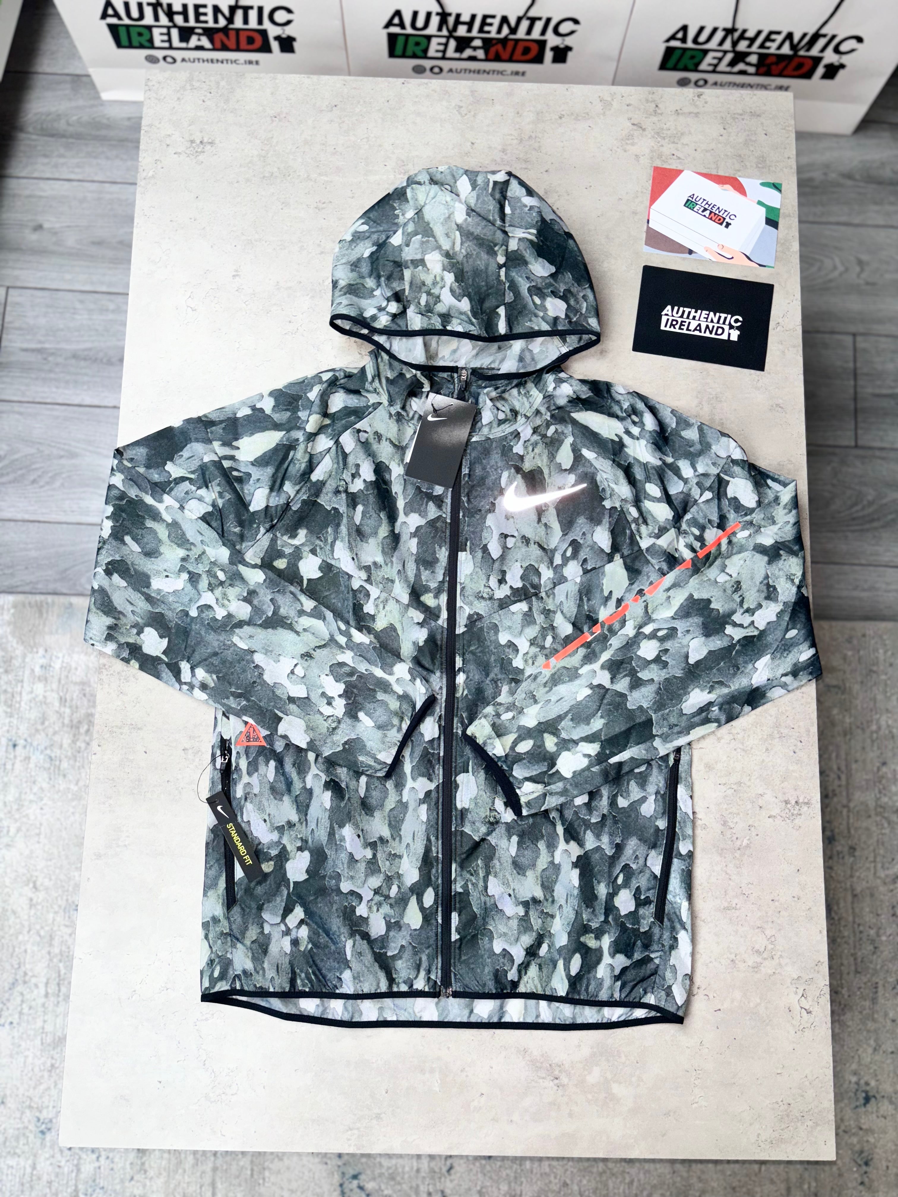 Nike camo windrunner sale