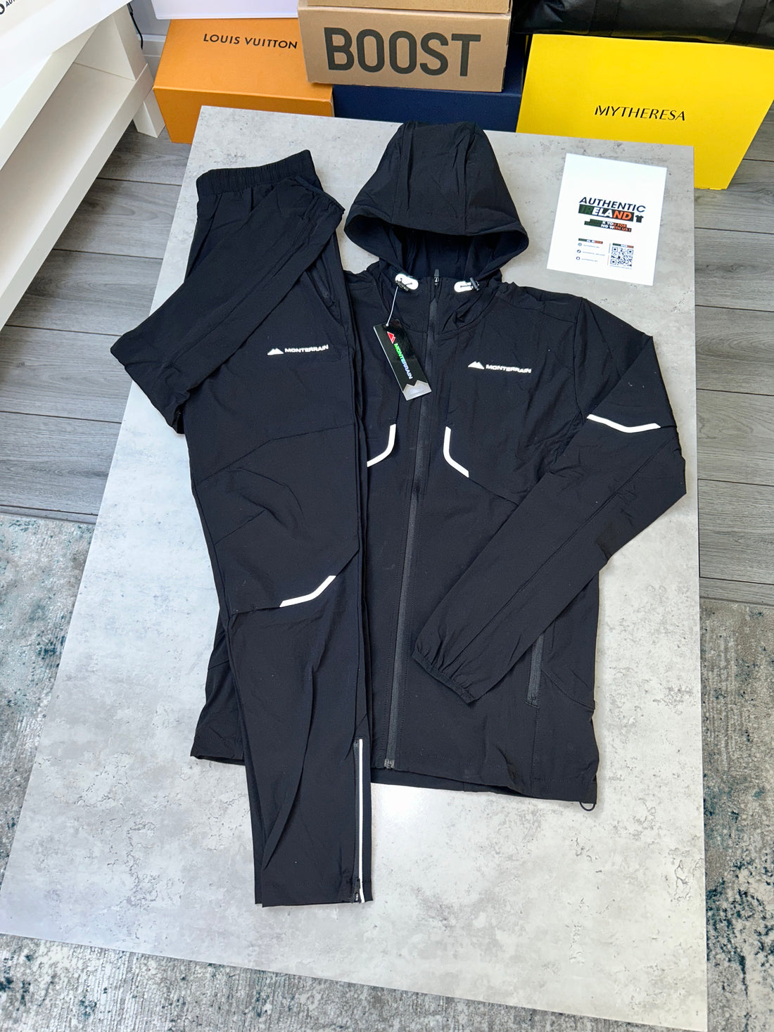 MONTERRAIN WINDRUNNER TRACKSUIT - BLACK – authenticireland