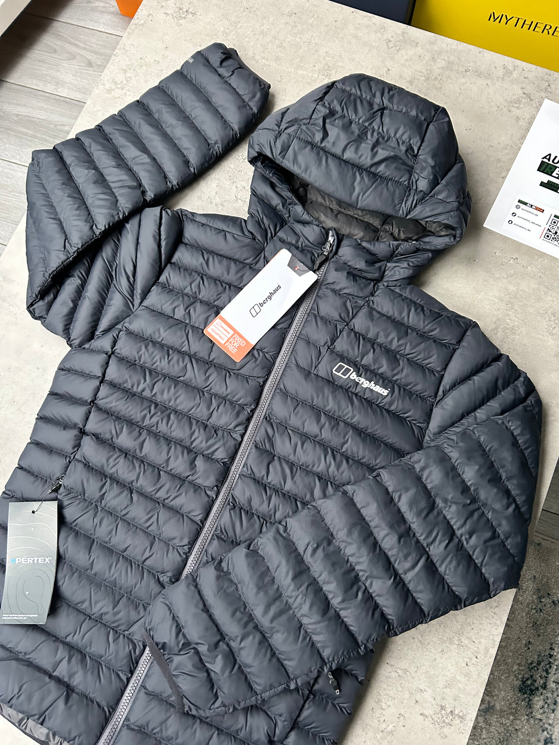 BERGHAUS BUBBLE JACKET - BLACK