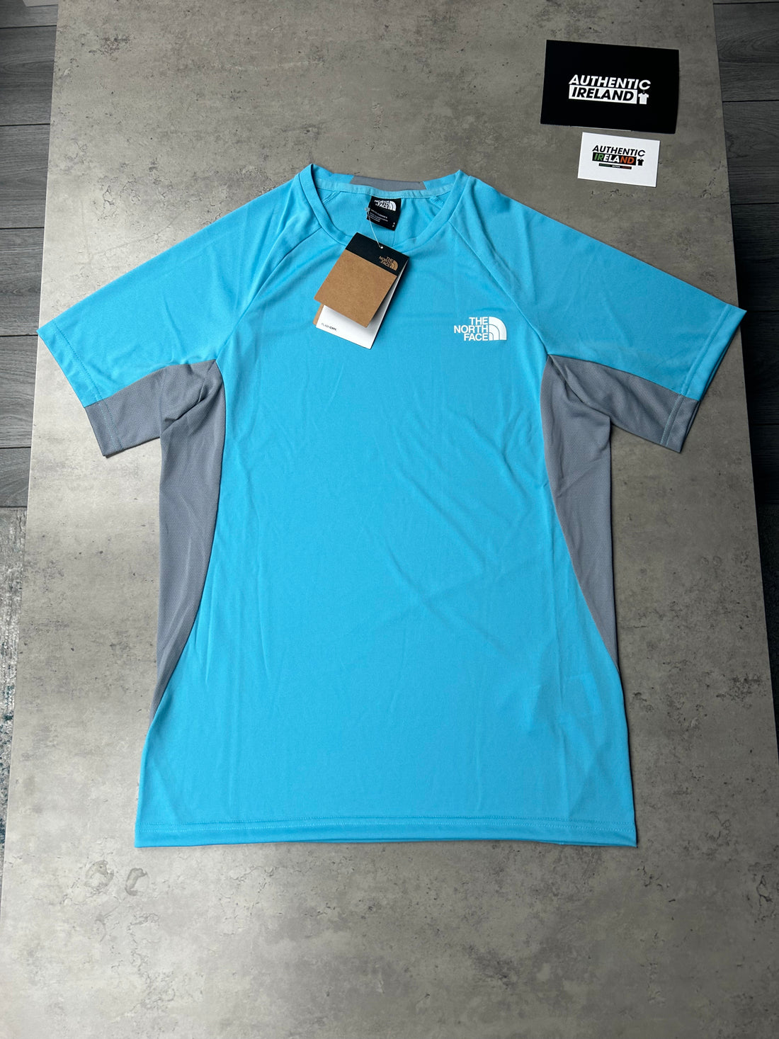 THE NORTH FACE T-SHIRT - BABY BLUE/GREY