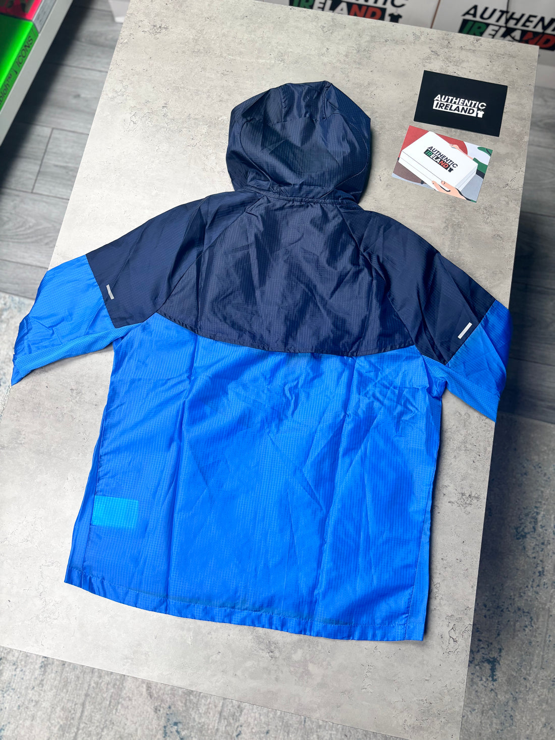 NIKE UV WINDRUNNER JACKET - BLUE OCEAN