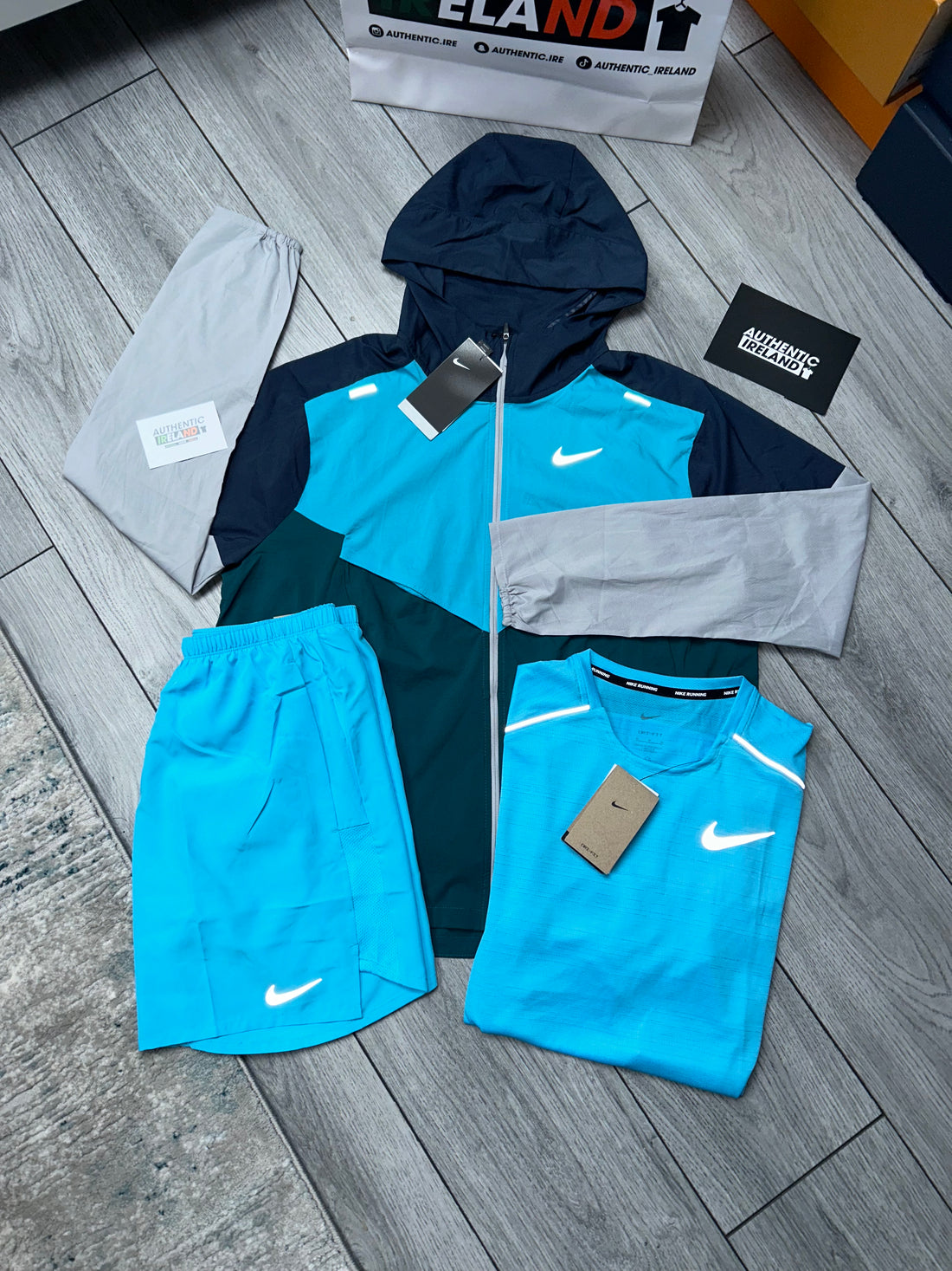 NIKE 3-PIECE WINDRUNNER SET - BALTIC BLUE/PETROL BLUE