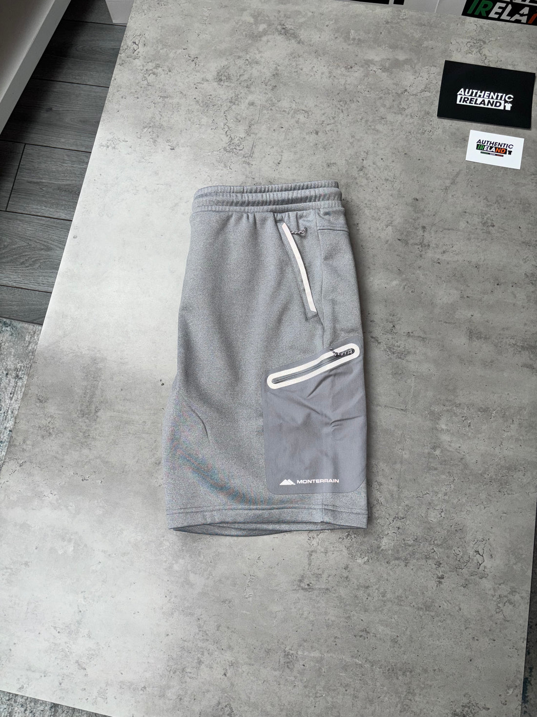 MONTERRAIN SPEED SHORT - GREY