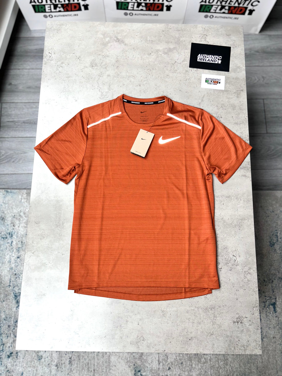 NIKE MILER 1.0 T-SHIRT - BURNT ORANGE