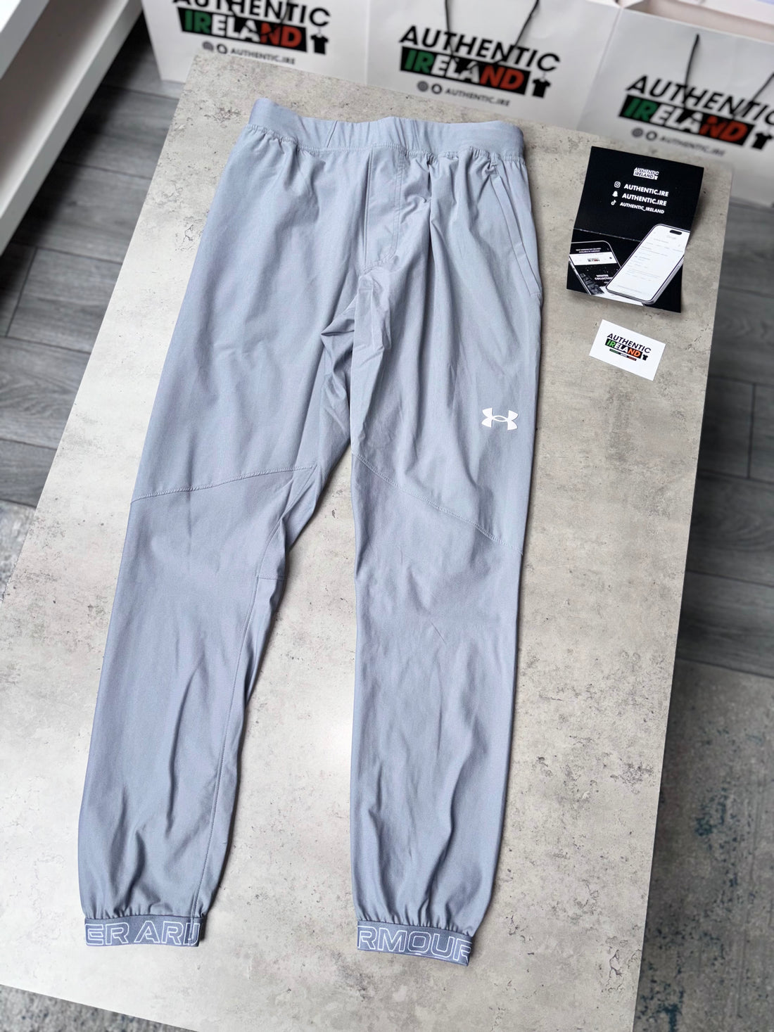 UNDER ARMOUR TWO-TONE TRACKSUIT - BABY BLUE/GREY