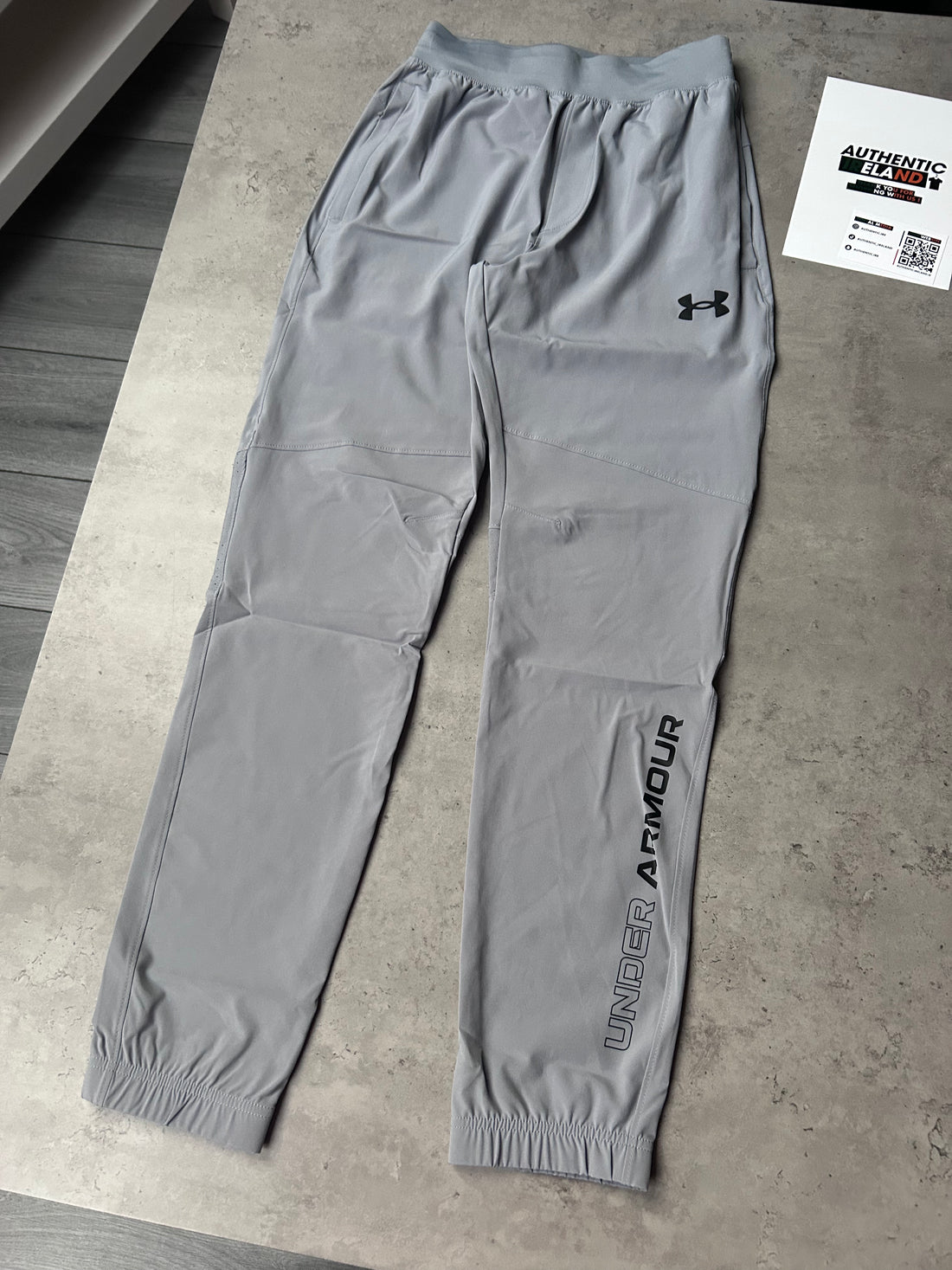 UNDER ARMOUR TRACKSUIT - GREY