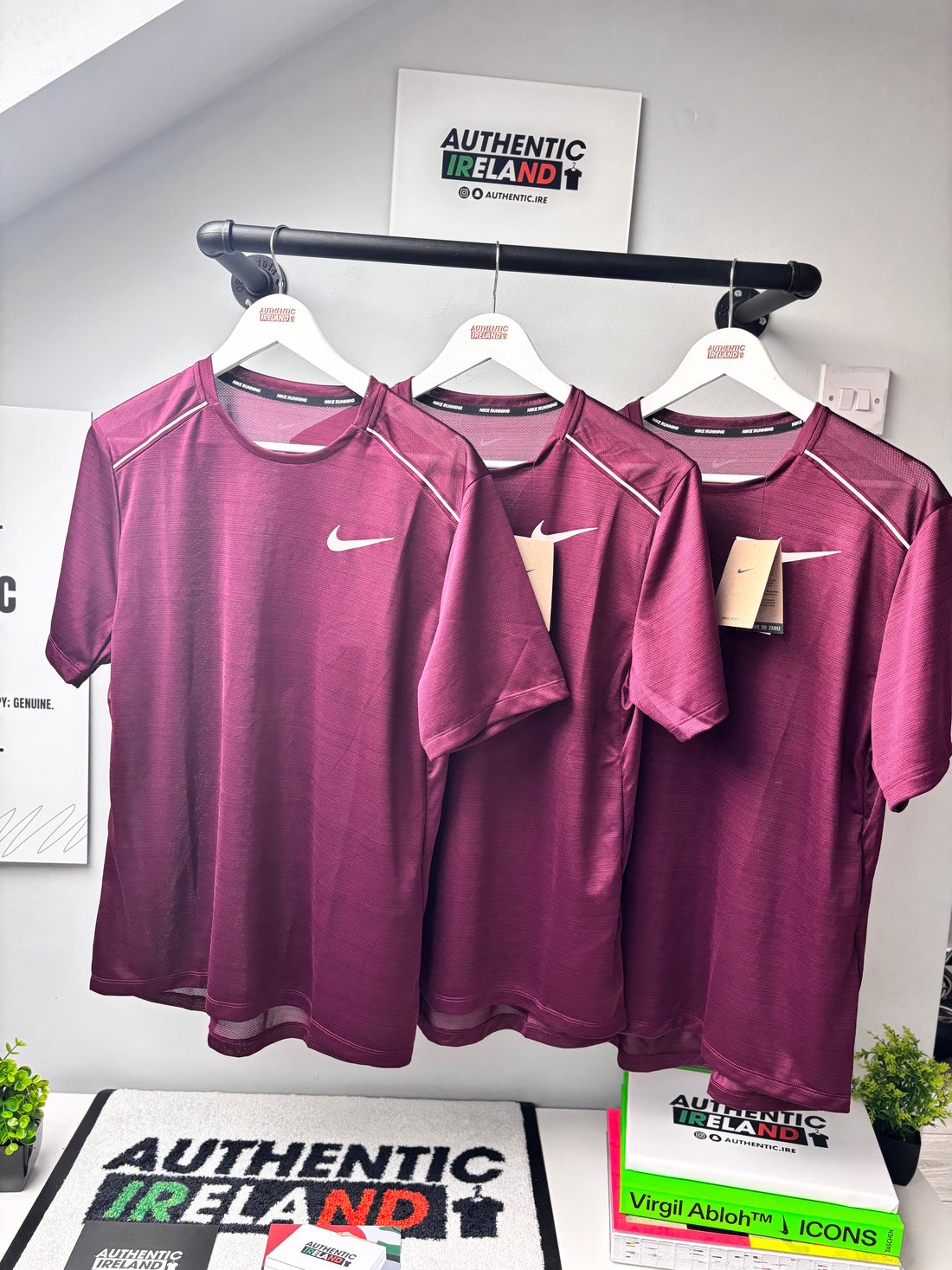 NIKE MILER 1.0 T-SHIRT - CHERRY