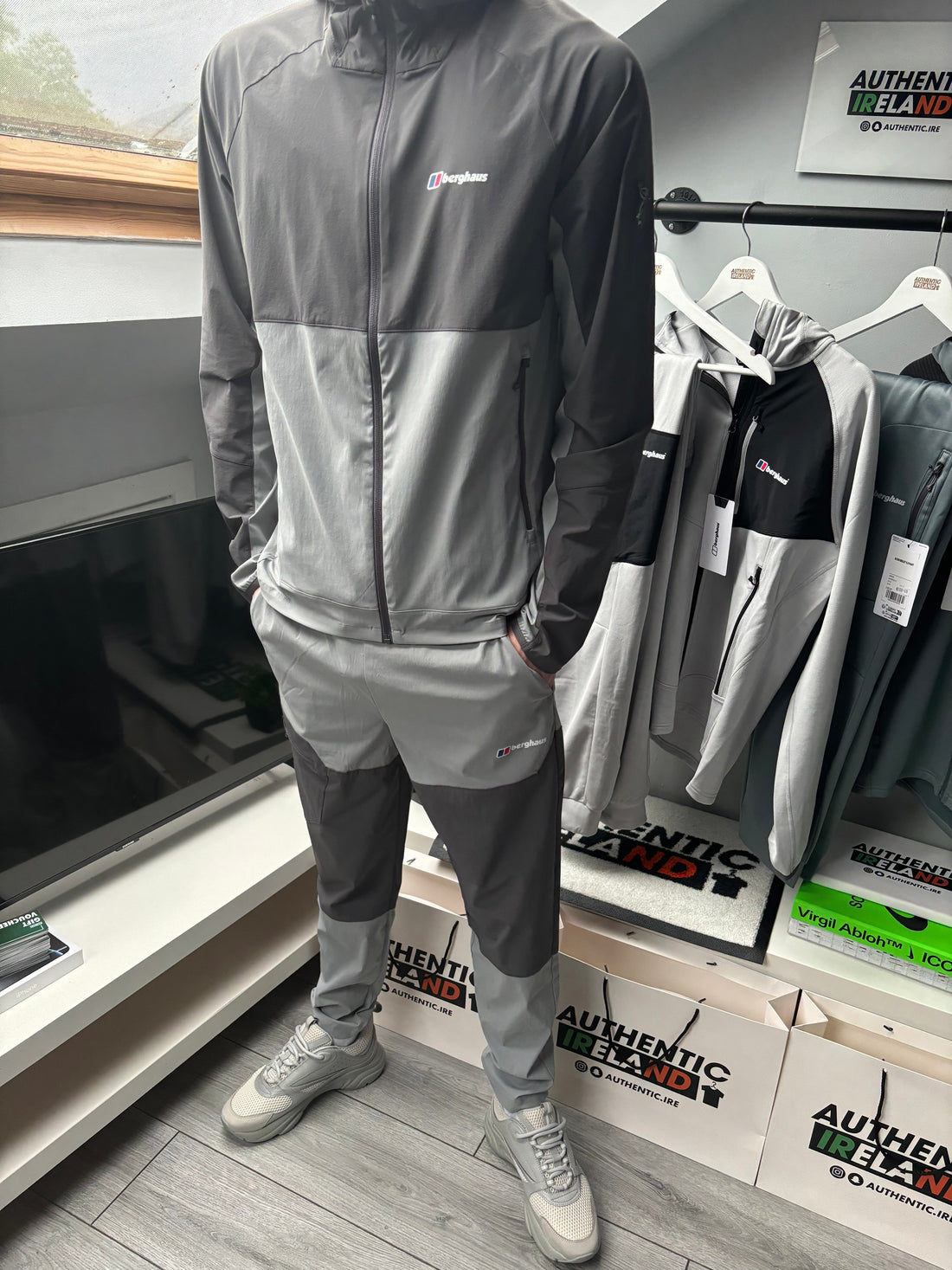 BERGHAUS TWO-TONE 2.0 WOVEN TRACKSUIT - GREY