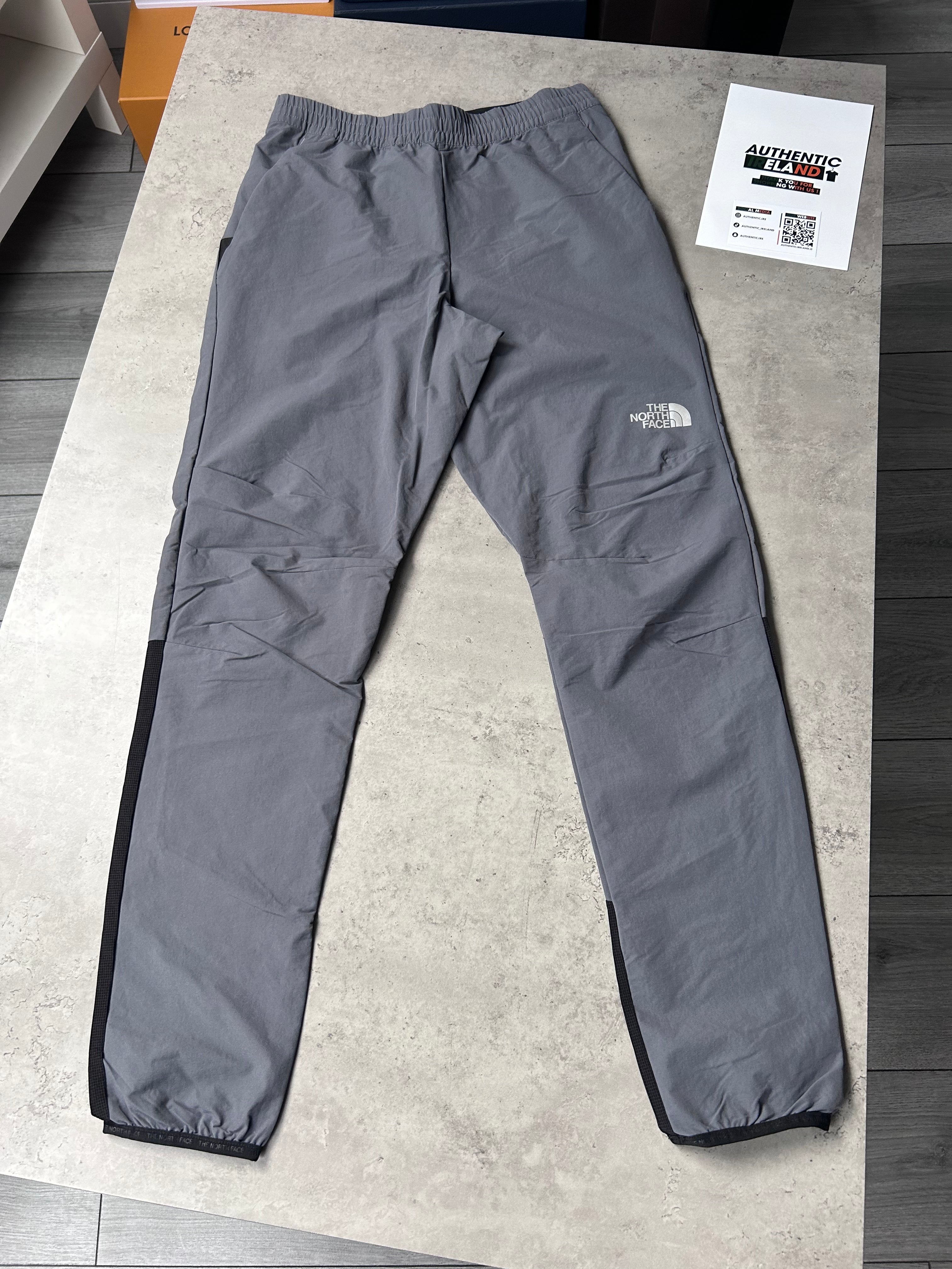 North face shop woven cargo pants