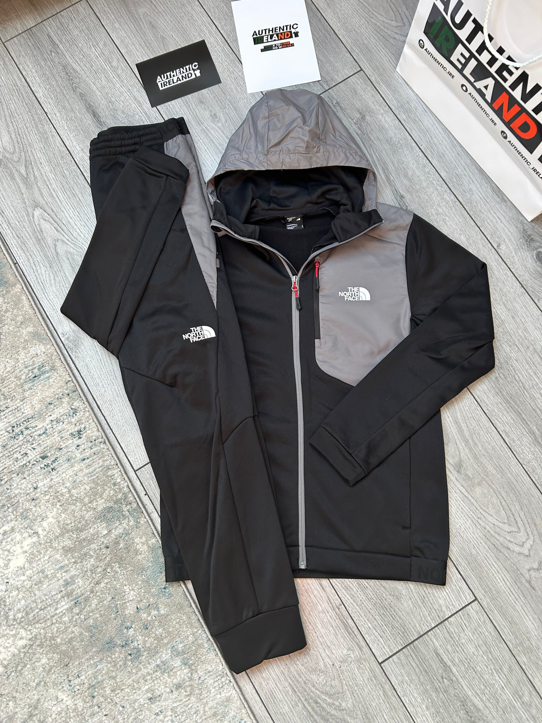 THE NORTH FACE MITTELEGI TRACKSUIT - BLACK/GREY/RED