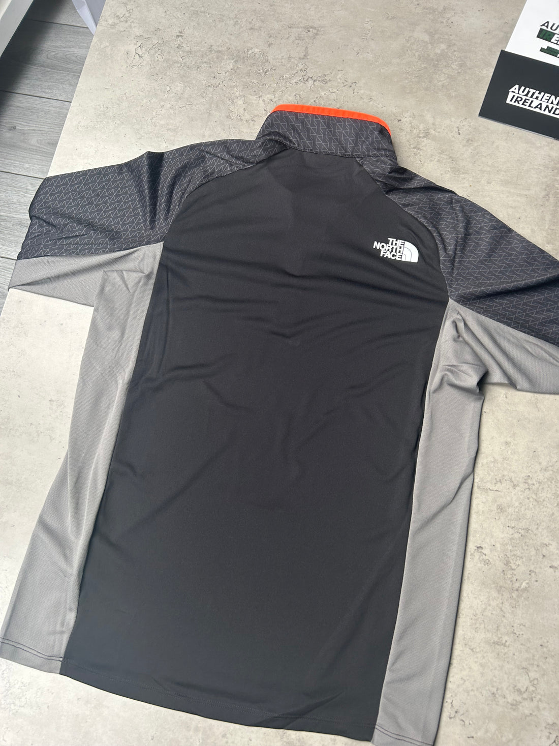 THE NORTH FACE 1/4 ZIP SET - BLACK/ORANGE