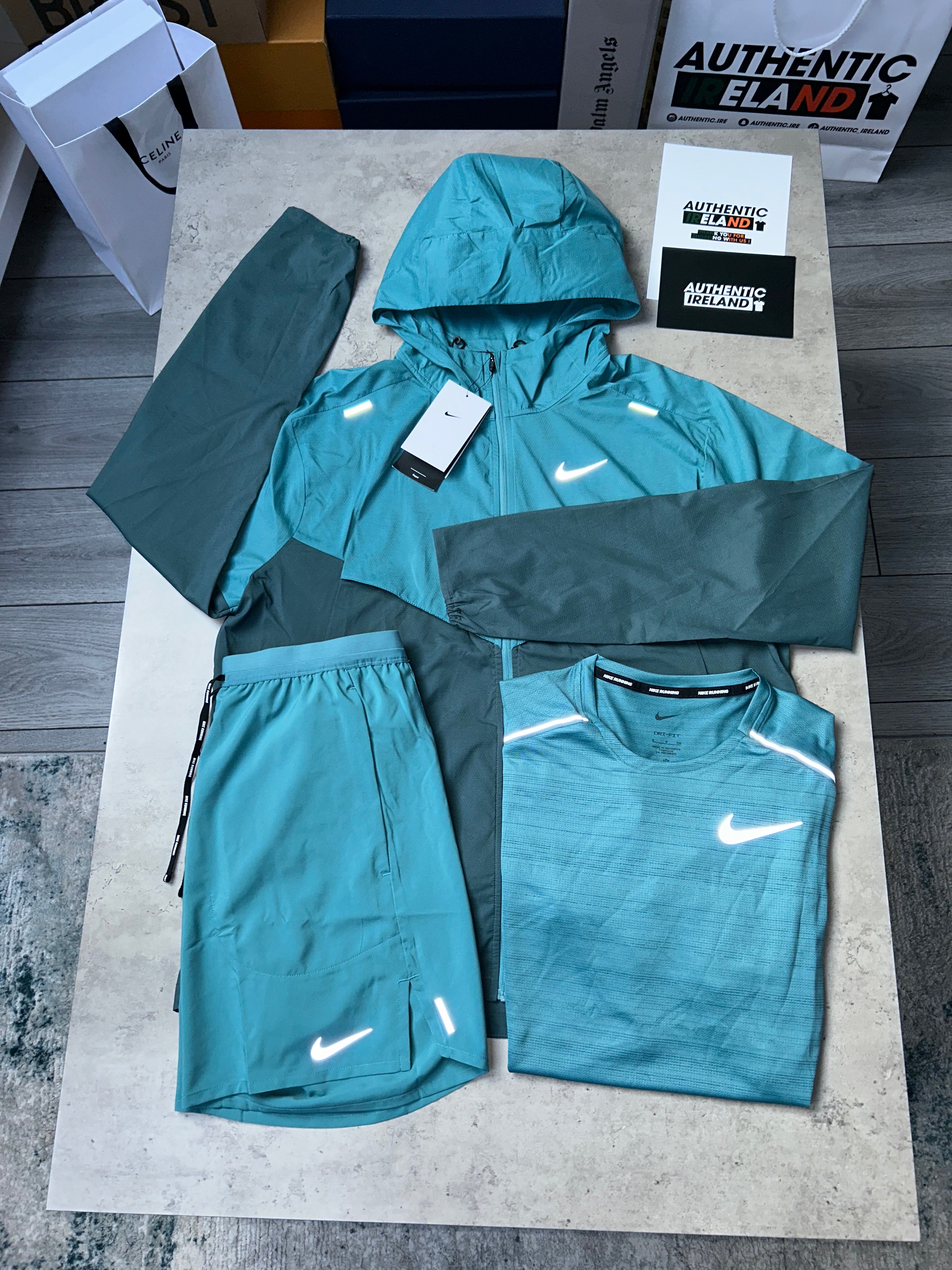 Ensemble nike windrunner best sale