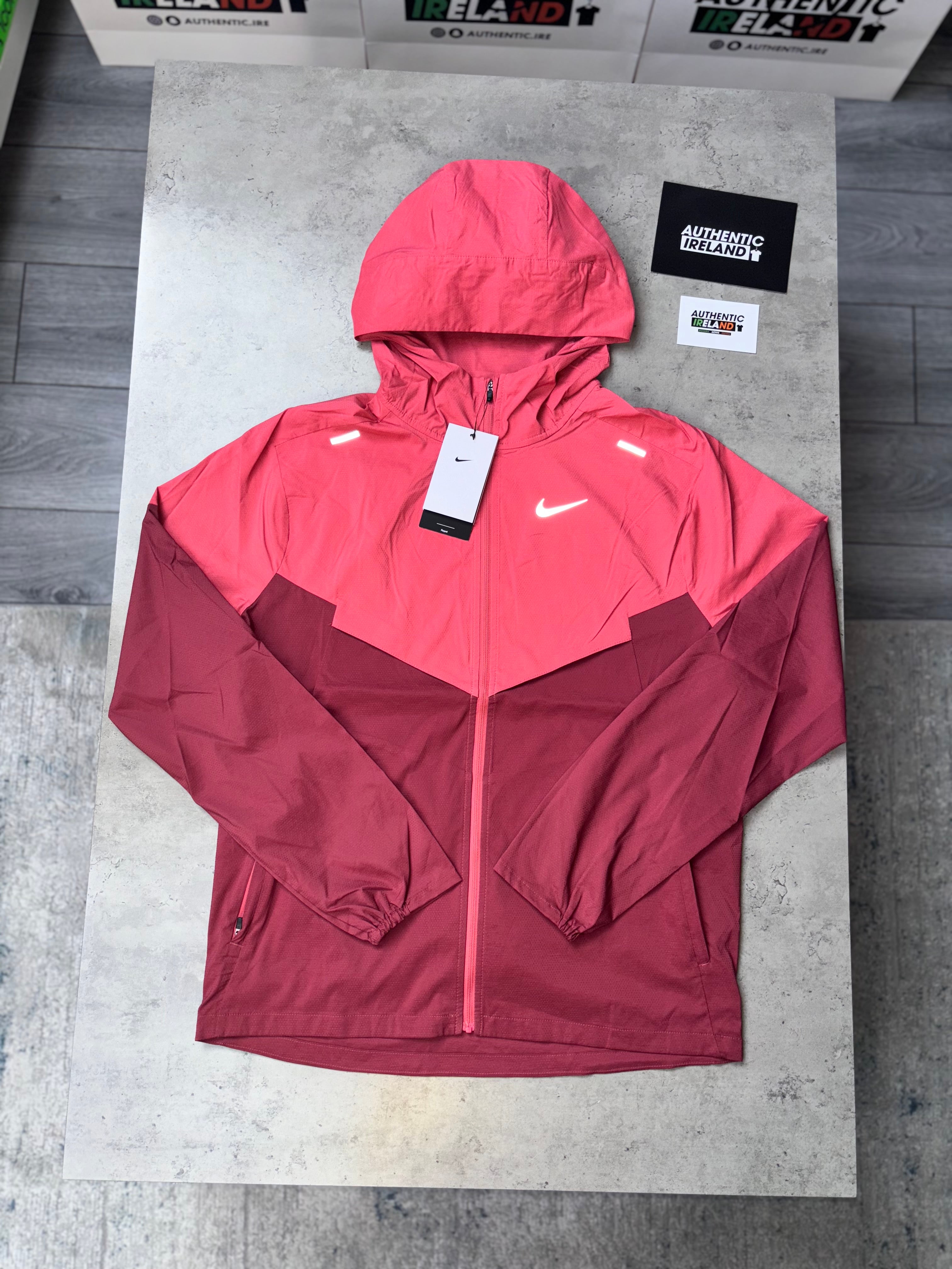 Red and black nike windbreaker sale