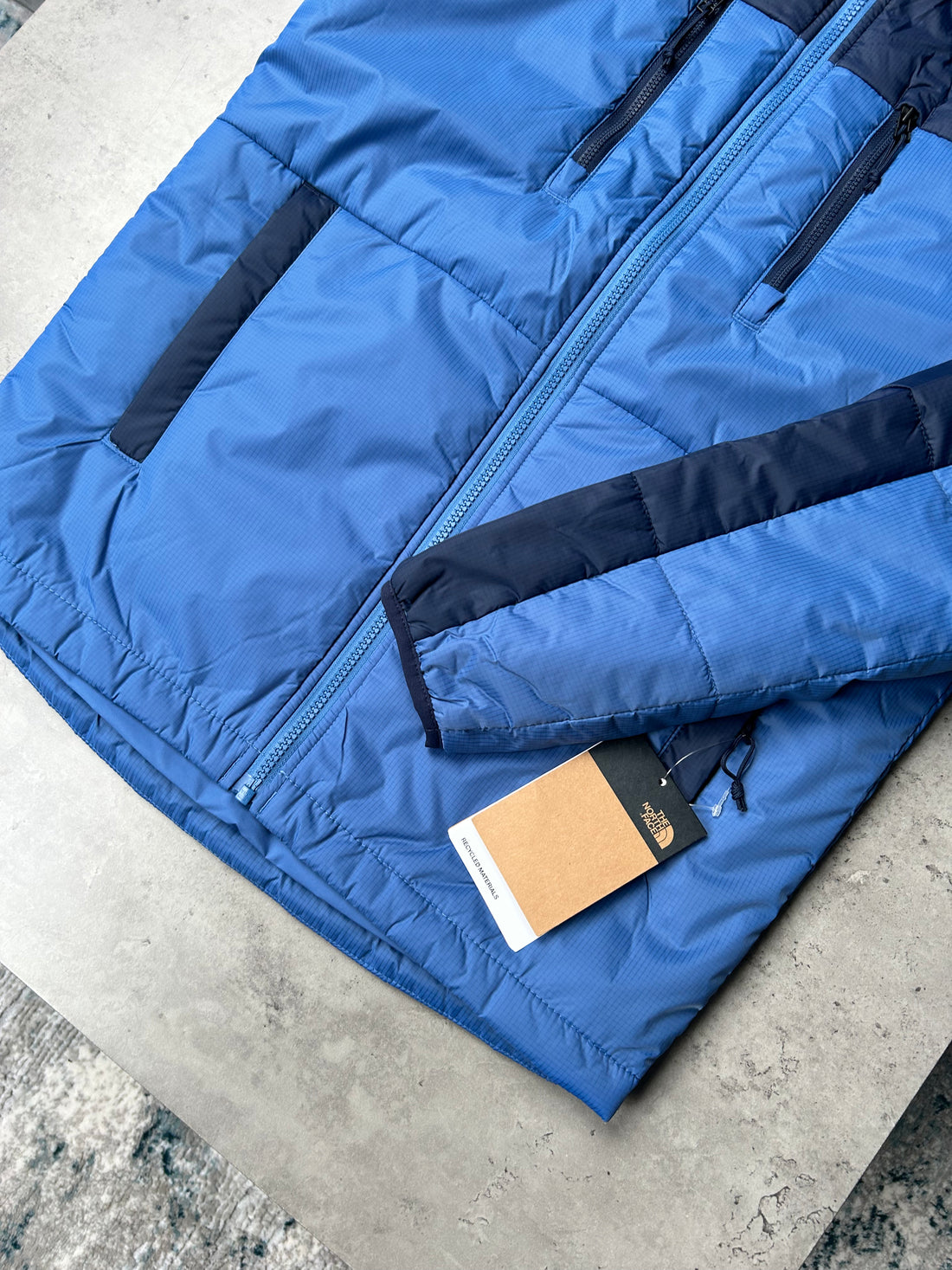 THE NORTH FACE NYLON PUFFER JACKET - BLUE