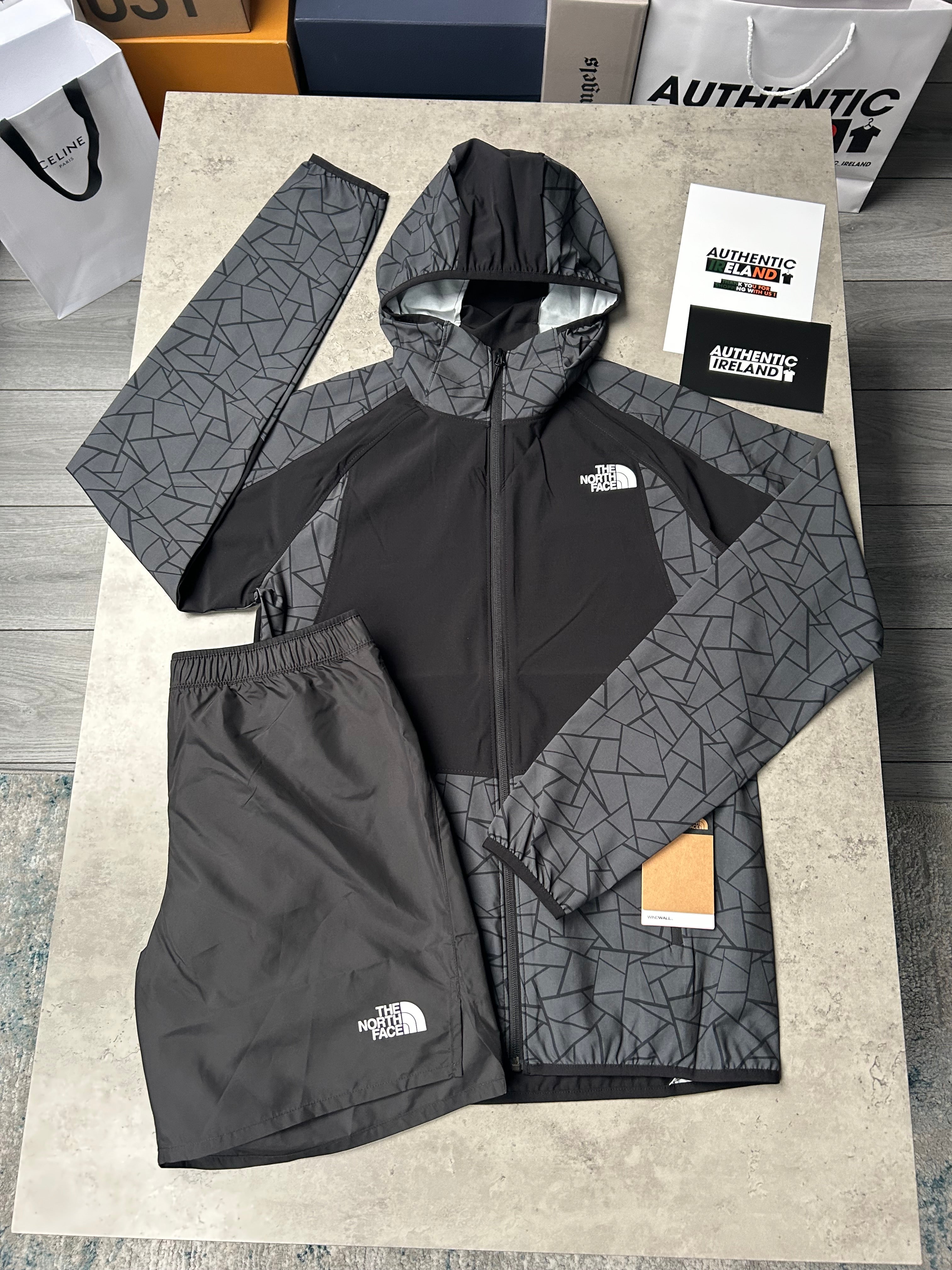 The north face deals windrunner