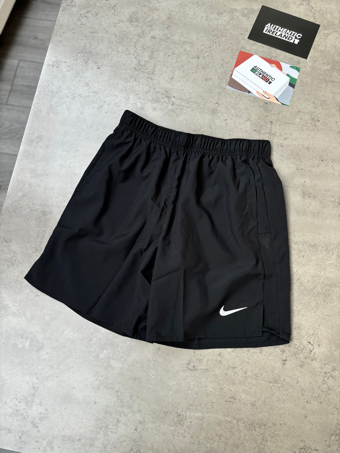 NIKE CHALLENGER SHORT 2.0 - BLACK