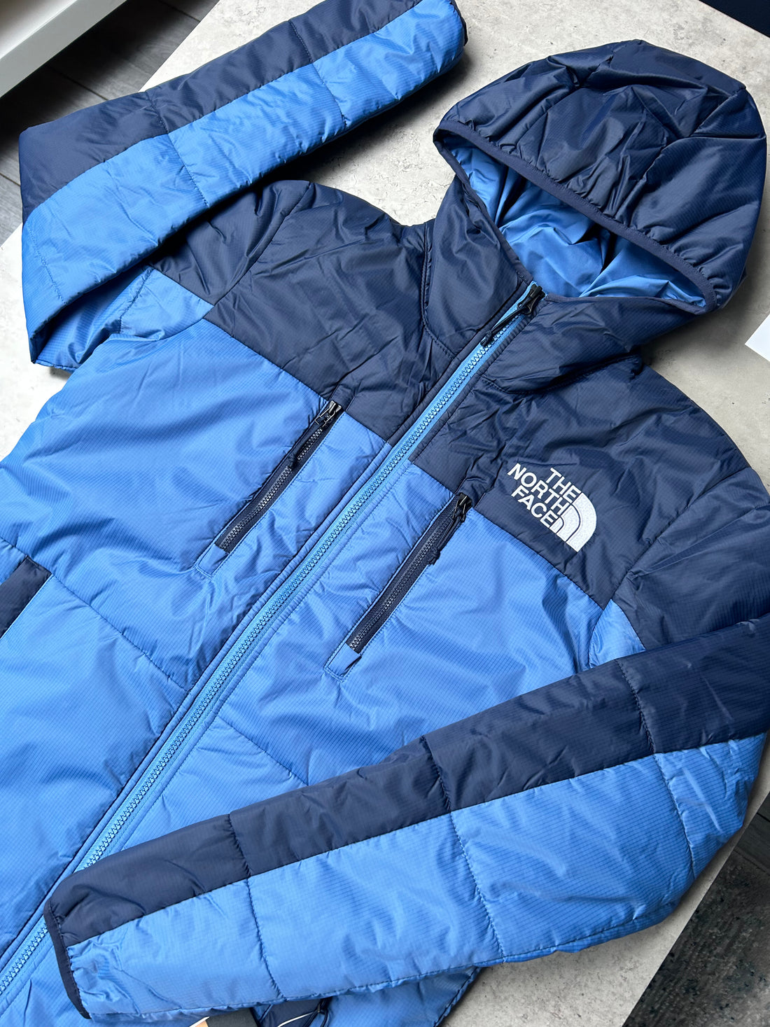 THE NORTH FACE NYLON PUFFER JACKET - BLUE