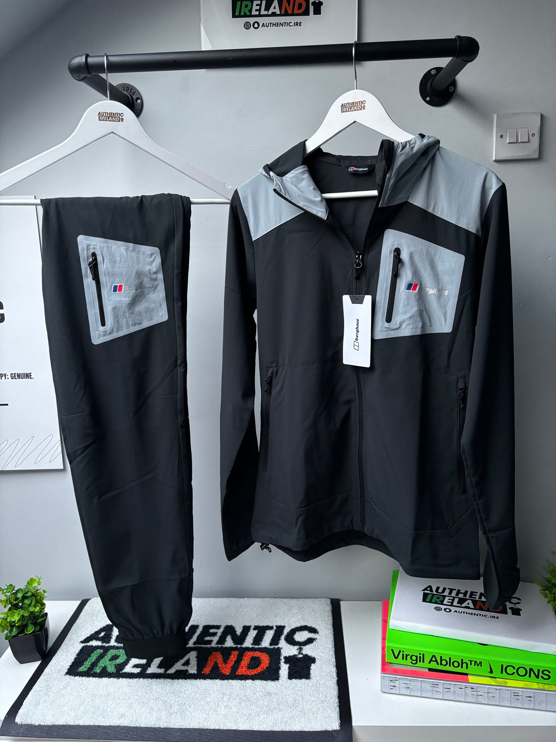 BERGHAUS FRONTIER TRACKSUIT - BLACK/PLATINUM GREY