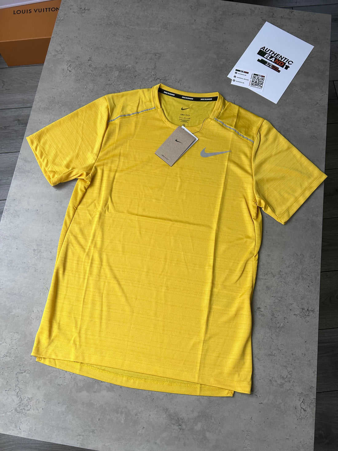 NIKE MILER 1.0 SET - YELLOW/WHITE