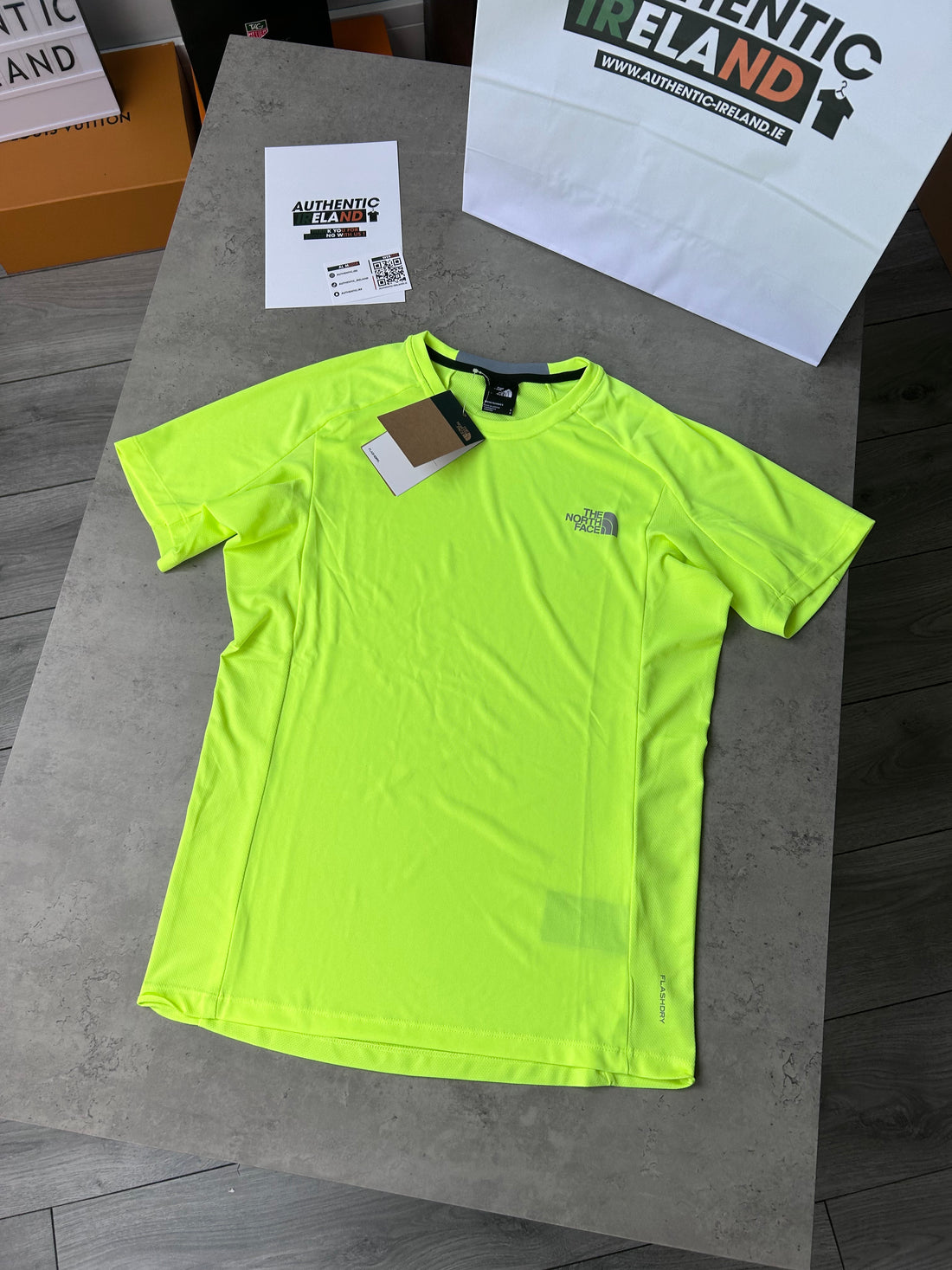 THE NORTH FACE PERFORMANCE SET + T-SHIRT COMBO - GREY/GREEN