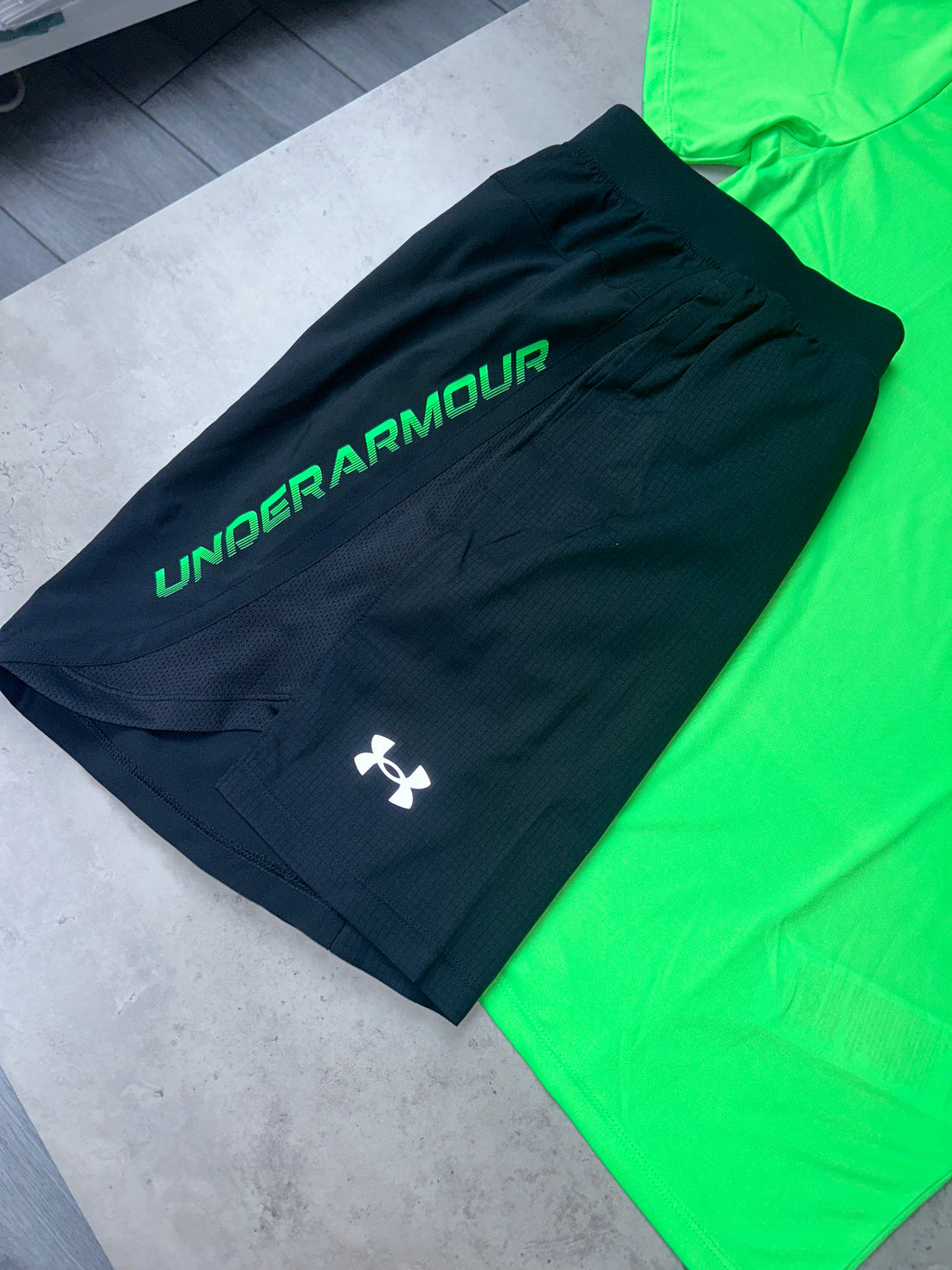 Under armour discount green collection