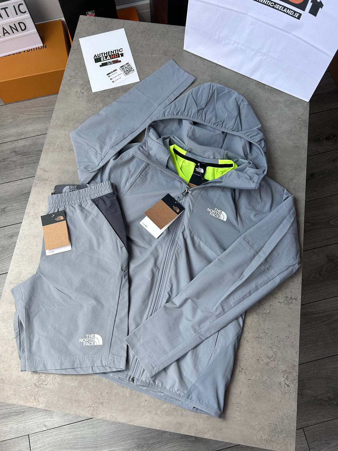 North face day three top tee