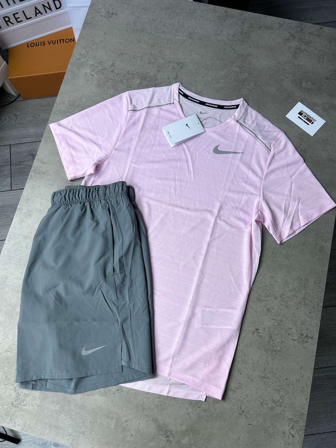 NIKE MILER 1.0 SET - FOAM PINK